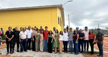 Não poderia ter um momento melhor para inaugurar a Escola Maria Ilza do que na véspera do Dia dos Pais.